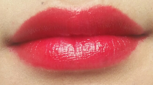 黄皮平价口红100元以下,口红唇釉滋润推荐平价适合黄皮