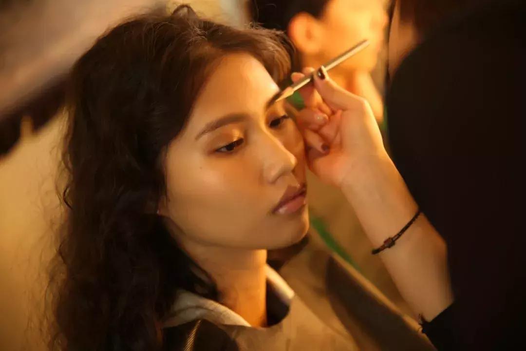 当了导演的叶谦，果然让19SS美得大不一样了！