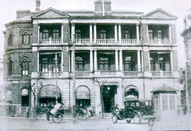 清朝首富胡雪岩的下场,胡雪岩商业帝国的崩溃