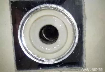 地漏和管子没对齐买什么能解决,地漏口与排水管口对不齐怎么处理