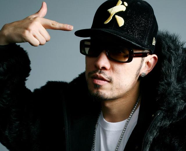 最好听的歌曲夜深人静更想你,夜深人静一首好听的歌与大家分享