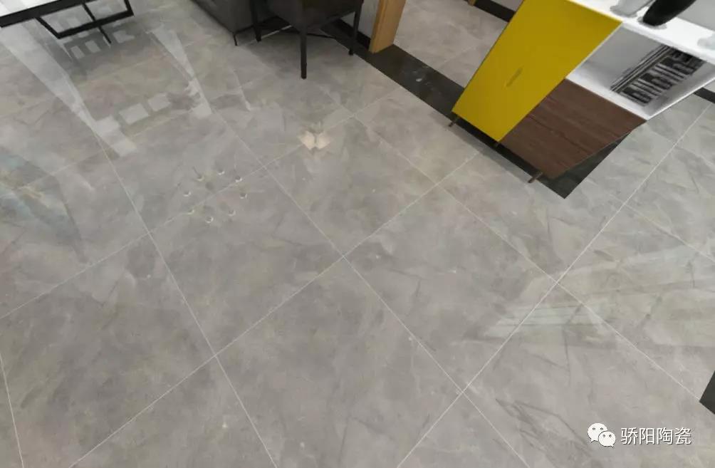 瓷砖乱世杀出最强搅局者，骄阳陶瓷模式靠高性价比突出重围