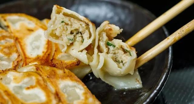 在日本排队吃拉面,天津排名前三的拉面