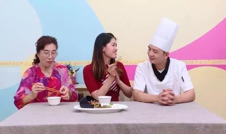 火爆花甲最正宗的做法,火爆花甲教程香辣