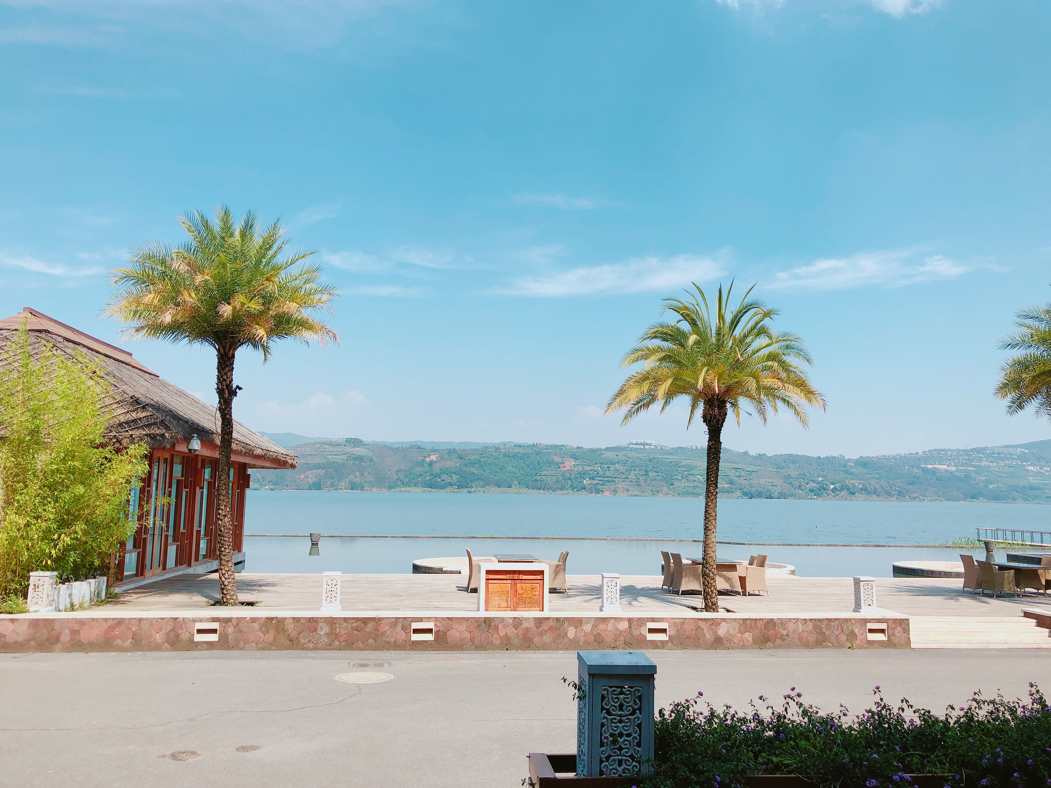 我和寒冷有个约会,这个冬天特别冷一起泡温泉