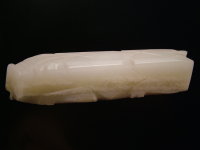 古玉塑料质感,黄色古玉一般什么材质