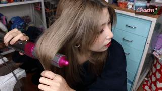 戴森卷发棒hs01跟hs05吹干更快,戴森短的卷发棒和长的卷发棒测评