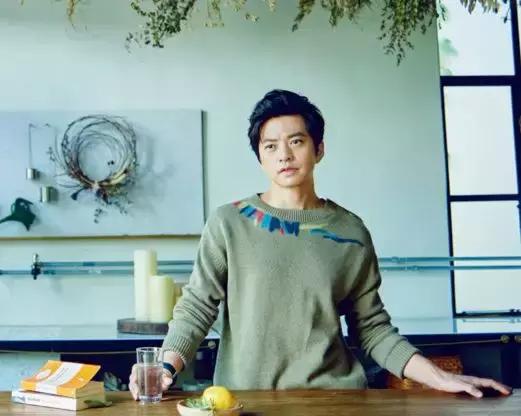 李健教育子女,李健养宠物