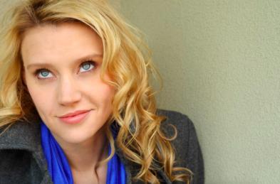 杨幂素颜白到发亮,杨幂素颜打动刘恺威