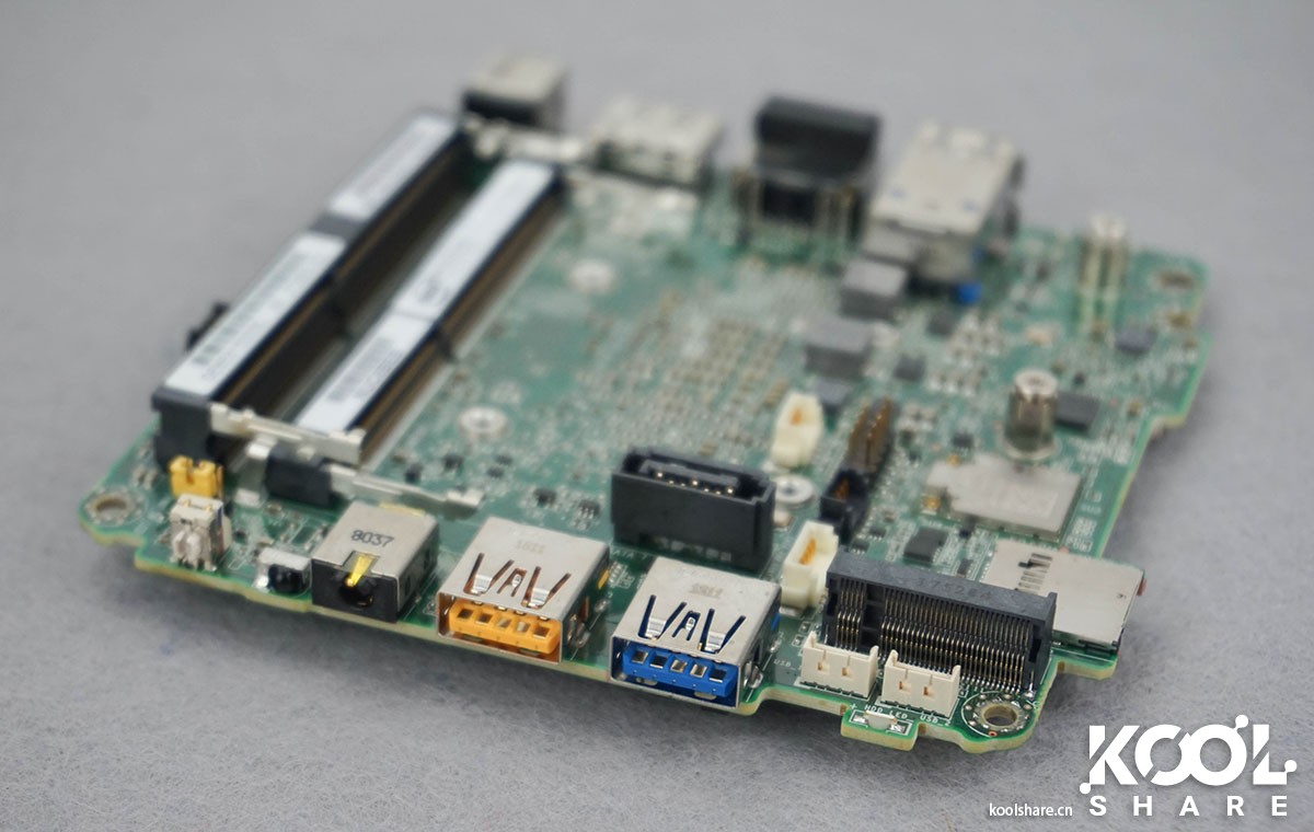 nuc8i5和i7,intelnuci7