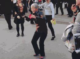 重阳节照顾老人的最佳方法,重阳节为老年人普及养生知识