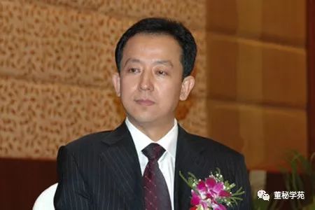 持股一年跌去了1500年的工资,宏达电子董秘原来才是董秘圈一姐!