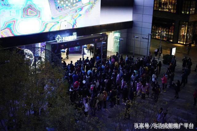 火爆北京上海的知乎不知道诊所来成都啦！1秒治愈不开心