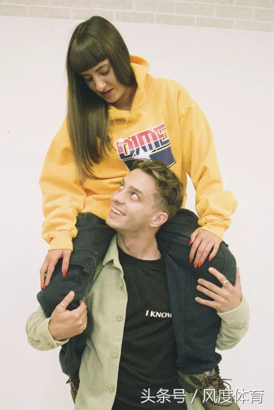 秋冬好看的运动潮流装备,秋冬运动休闲套装最新款