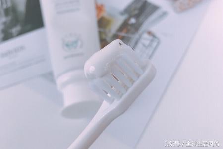 欧阳娜娜同款电动牙膏,欧阳娜娜牙膏有用吗