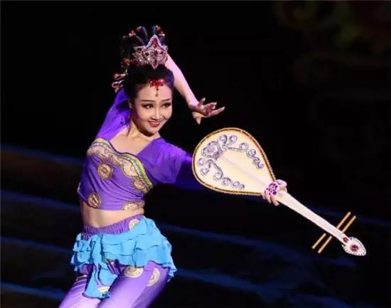 干货舞蹈基本功,舞蹈基本功怎么练视频