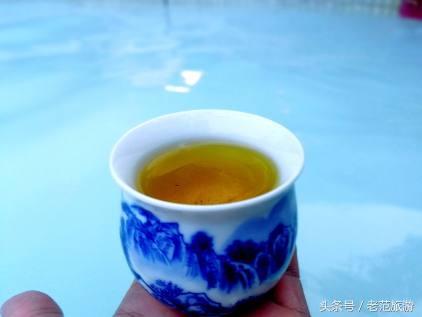 赏山赏水赏风景,凤凰山旅游温泉