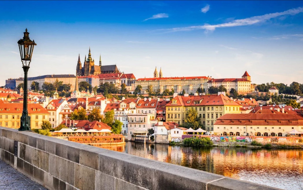 欧洲大陆的中心，一座极度浪漫的历史名城“布拉格”