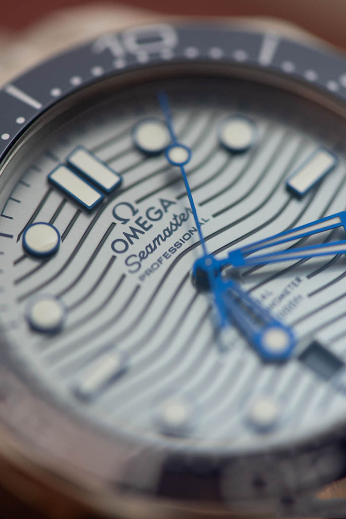 欧米茄潜水表300测评,欧米茄海马300与海马600区别