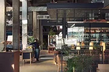 再提起广岛，脑海中不再是那首老歌或是那部黑白的法国电影