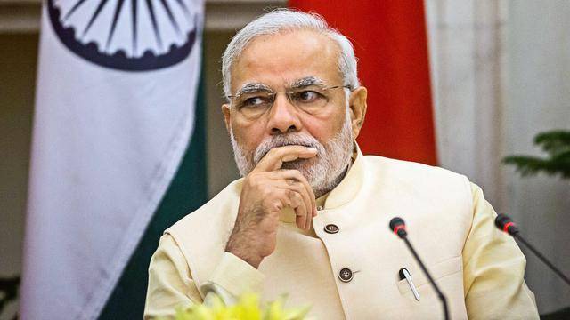 这国力挺俄罗斯，美国战略支点被毁！部长：无视威胁送俄石油大礼