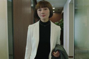 创业时代杨颖尬演,创业时代的杨颖造型