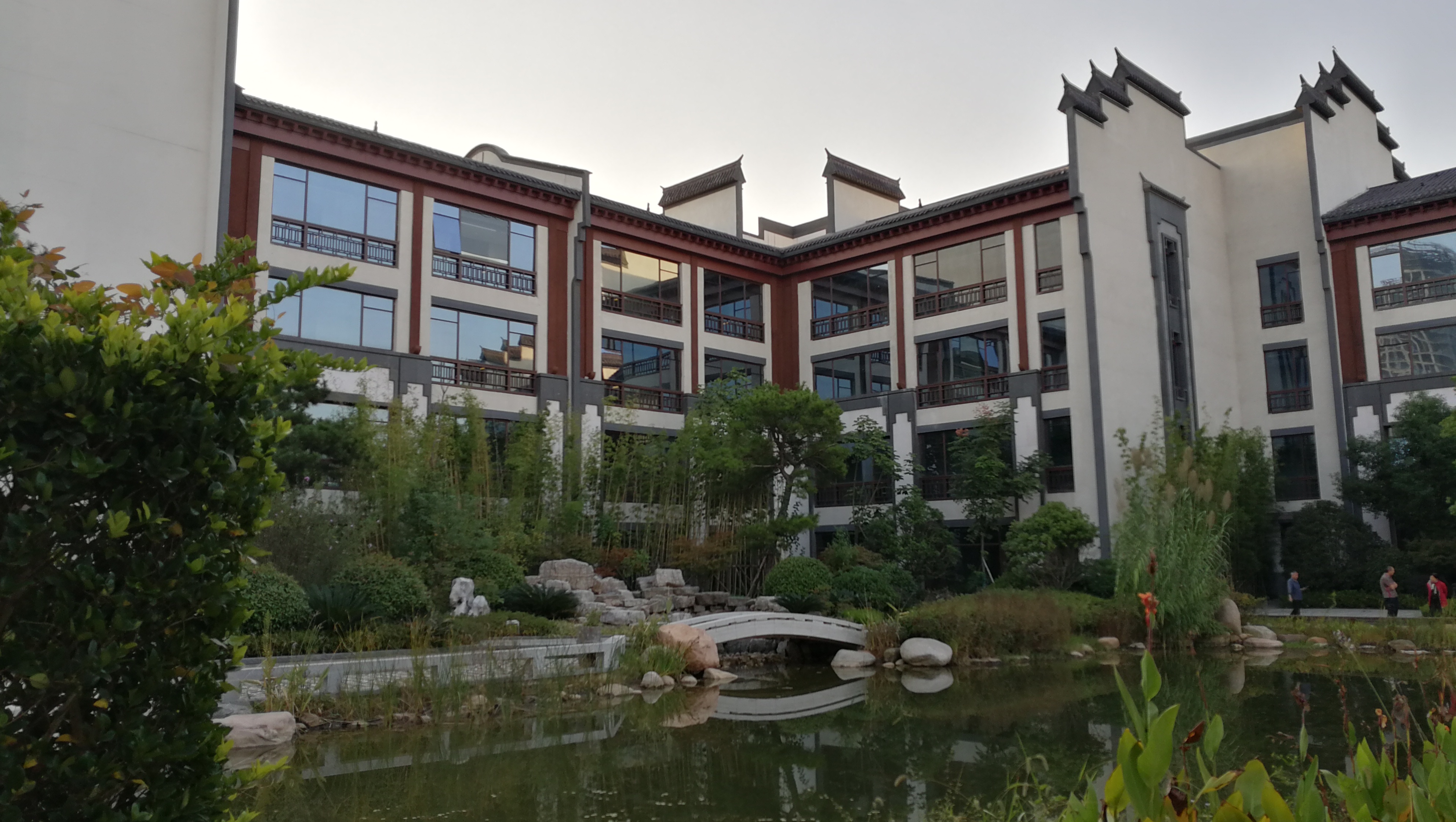 合肥万达广场天鹅湖空中游玩,合肥万达茂旅游攻略