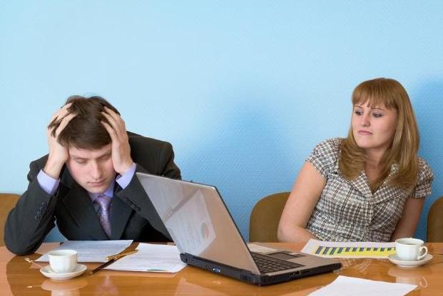 同事找我跳槽我该怎么办,同事找我换班我要怎么委婉的拒绝