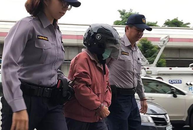 吐槽大会：工地小哥舍命救女童却被贵妇母亲嫌脏：死变态！