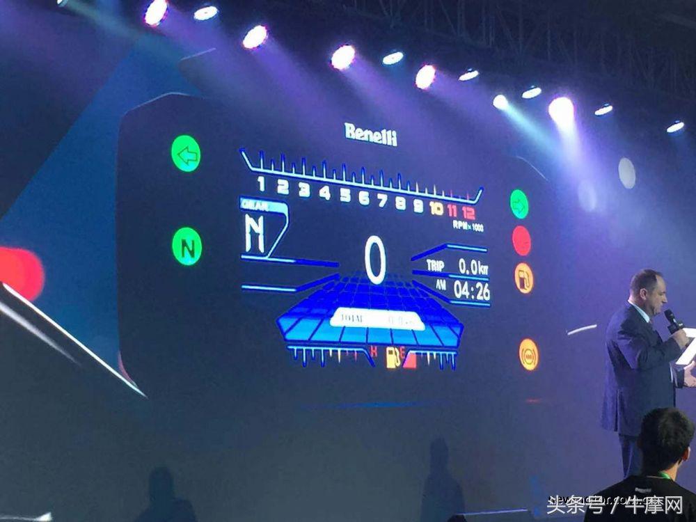 贝纳利752s骑行坐姿和502c骑行坐姿,贝纳利502c和752s一样的链条吗