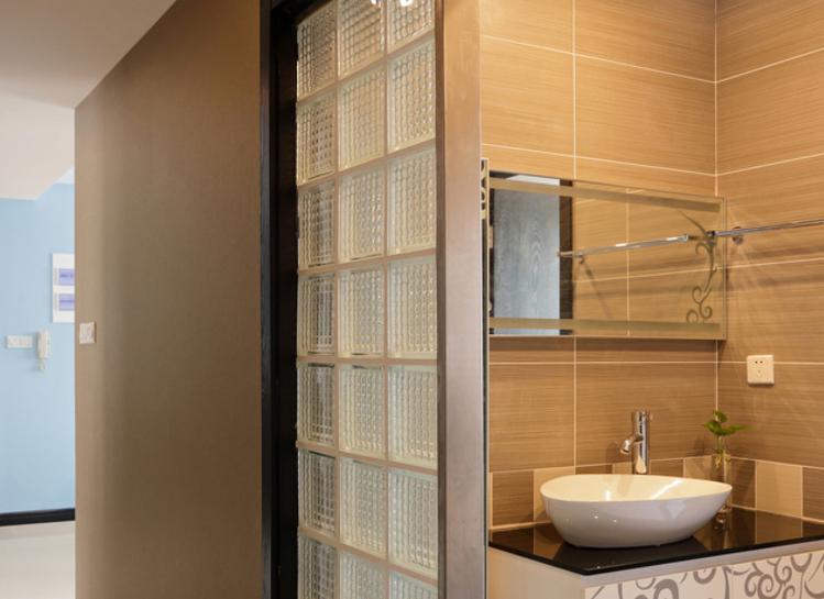 主卧卫生间玻璃隔墙,主卧卫生间全部用玻璃隔断