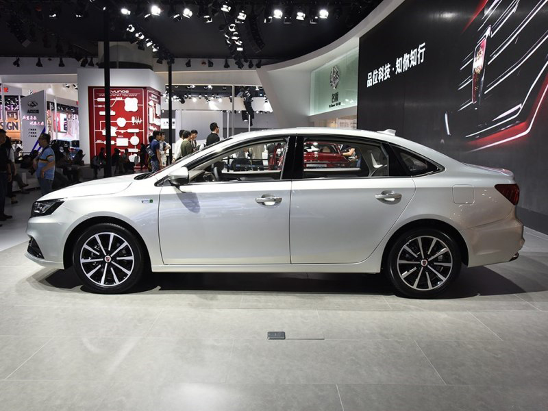 上汽荣威ei62017,荣威ei62017款车主