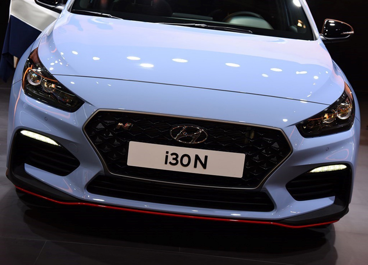 福克斯2020款stline与高尔夫8,2022款高尔夫新款第八代1.4t