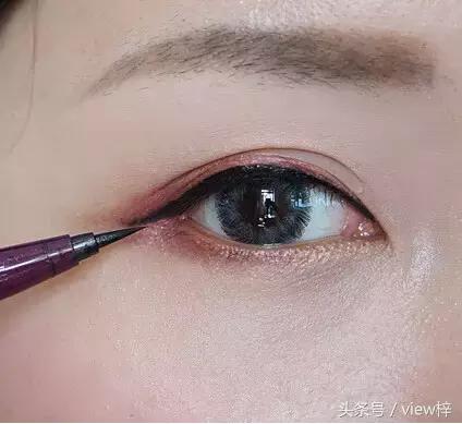 简单的淡妆化妆步骤轻松搞定,适合化妆初学者的化妆教程淡妆