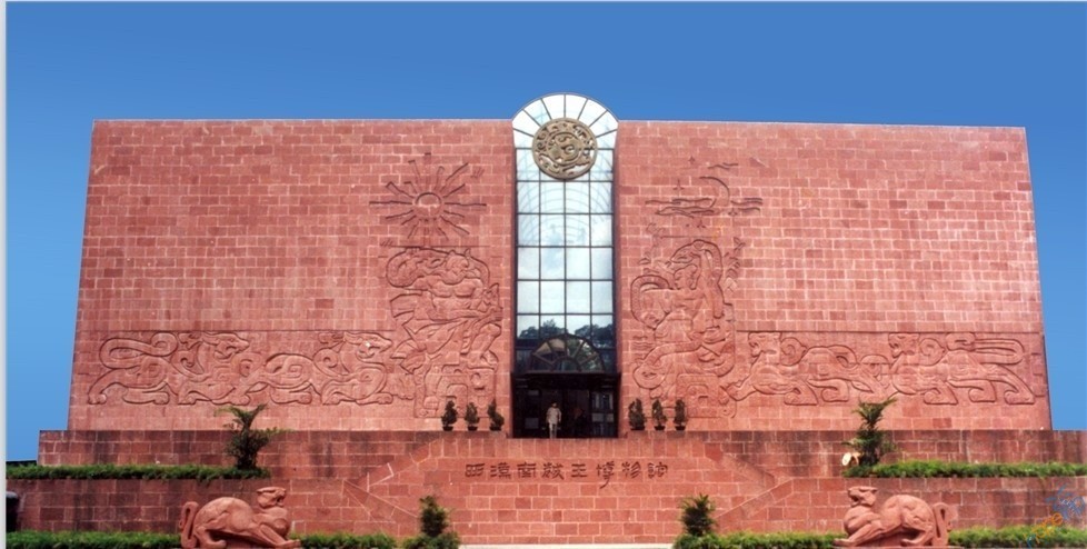 坐咩给“五华阿哥五华阿哥硬打硬”?