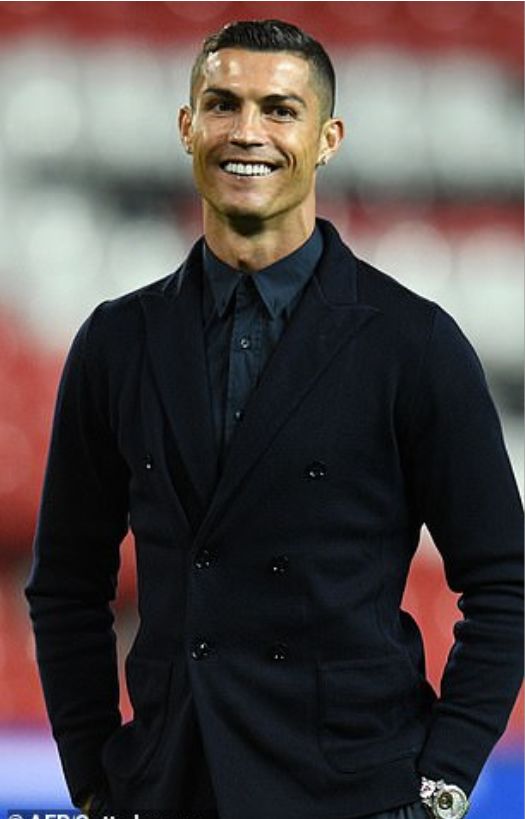 c罗重回老特拉福德照片,重回老特拉福德的c罗