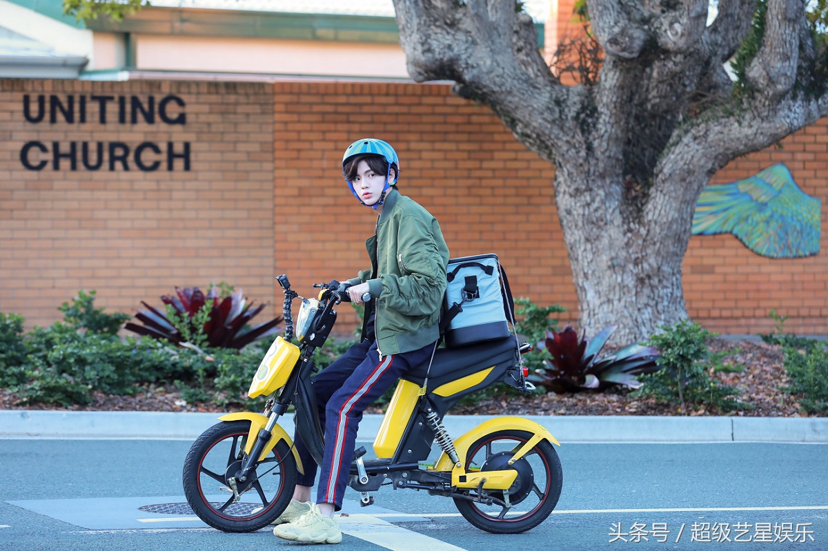 杜妈黄新淳朱正廷毕雯珺完整视频,毕雯珺朱正廷奇妙的食光