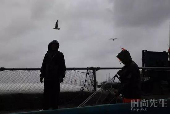 太平洋鲁荣渔杀人案,鲁荣渔号太平洋大逃杀