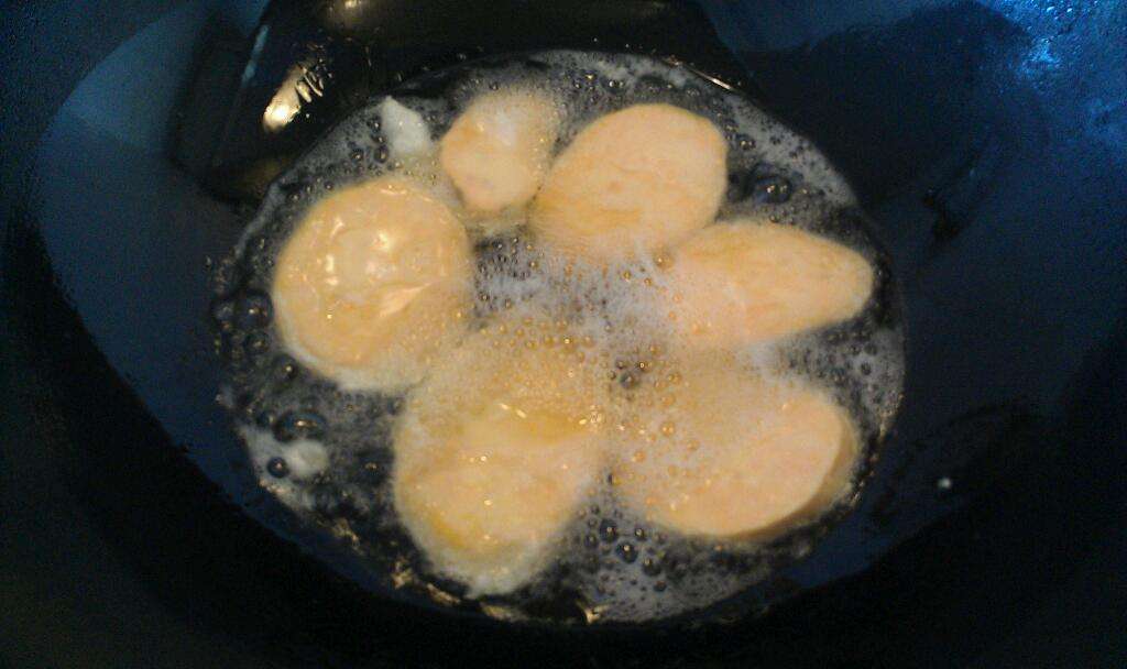 烤薯片与炸薯片哪个健康,非油炸薯片和油炸薯片的区别