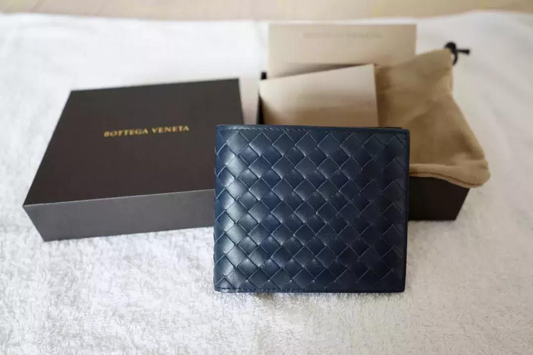 为什么真正的有钱人喜欢bmw,为什么有些人喜欢跟有钱人打交道