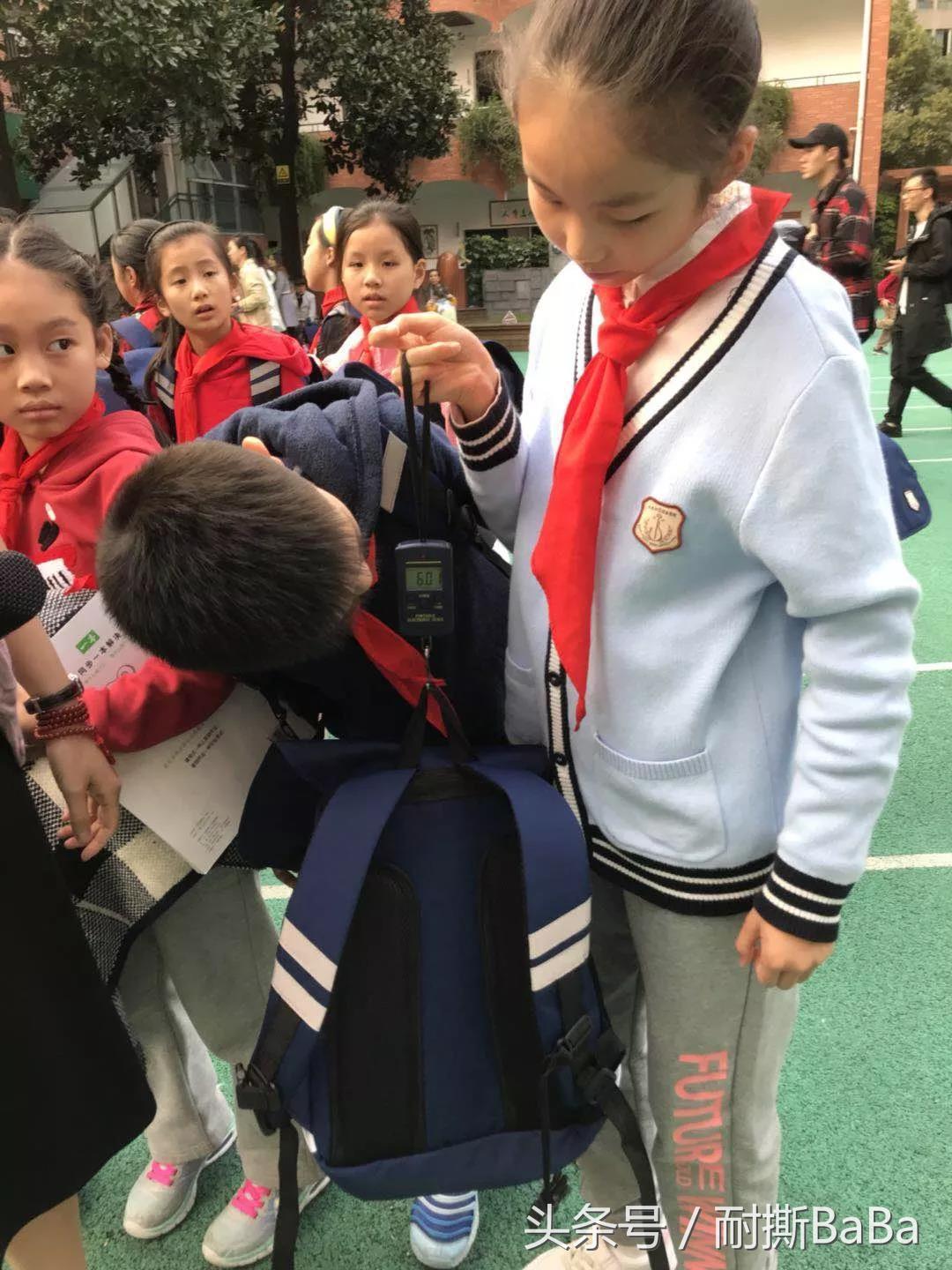 杭州多了新大学，私立学校竟让学生吃霉变食物？北京名校教学改革