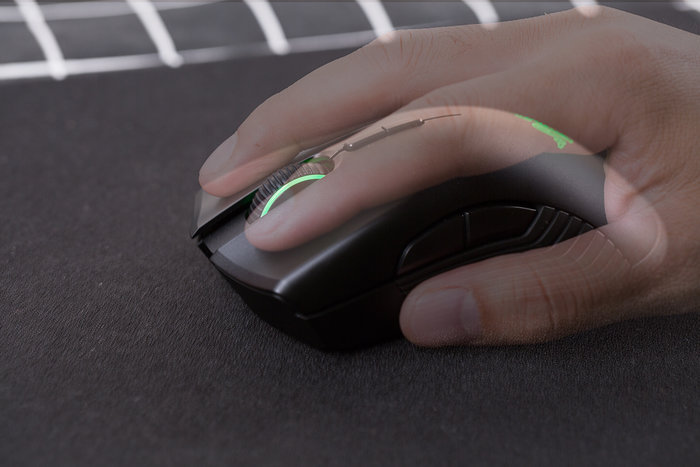 razer雷蛇曼巴眼镜蛇超级版,雷蛇razer曼巴眼镜蛇无线版