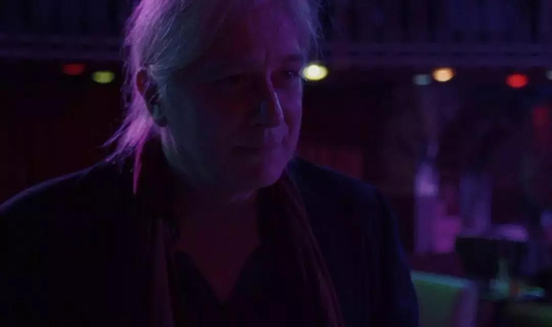 让我帮你把眼泪擦干吧,帮你把眼泪擦干