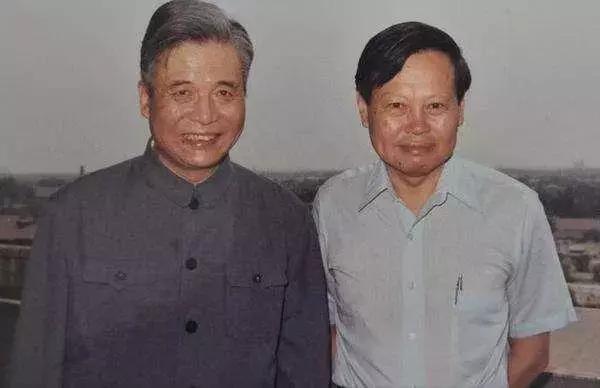 他来自安徽第一家族,生个儿子被数十亿华人敬仰