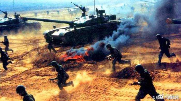 坦克被击中后，里面的坦克兵是什么情况，生还几率有多少？