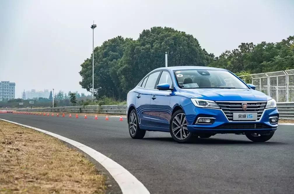 全新荣威i5车主真实的感受,新荣威i5车主真实的感受