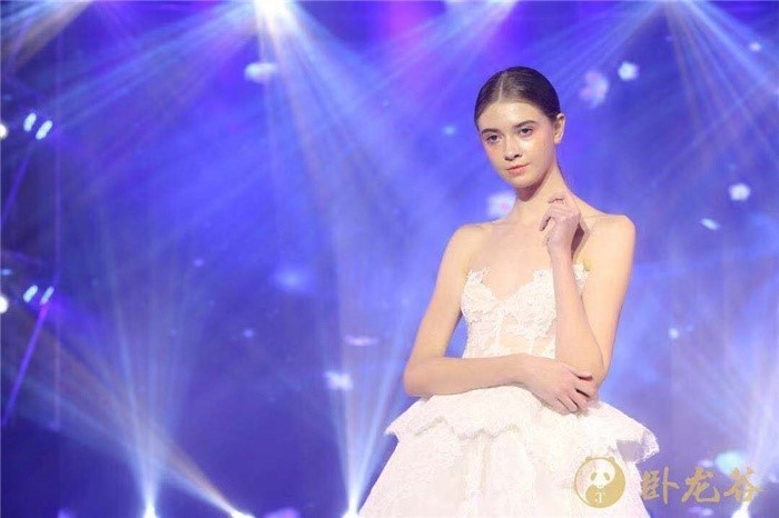 百悦十年卧龙谷,百悦卧龙谷玖号