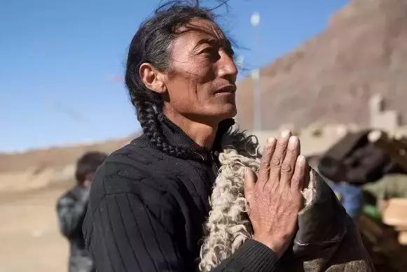 不安利这部讲述*藏西**的优秀国产片，我良心不安！