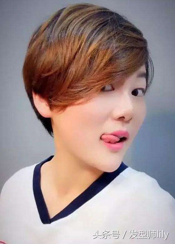 适合发量多且蓬的短发烫,露耳短发蓬松烫什么样的