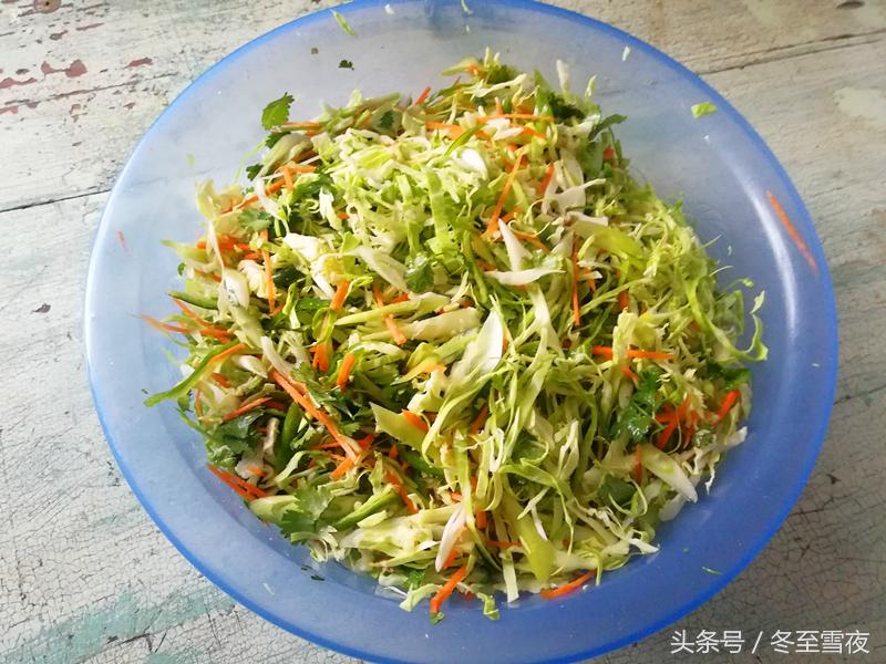 东北大嫂做饭,东北腌花咸菜